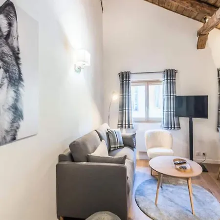 La Combe Aux Loups - * Combloux